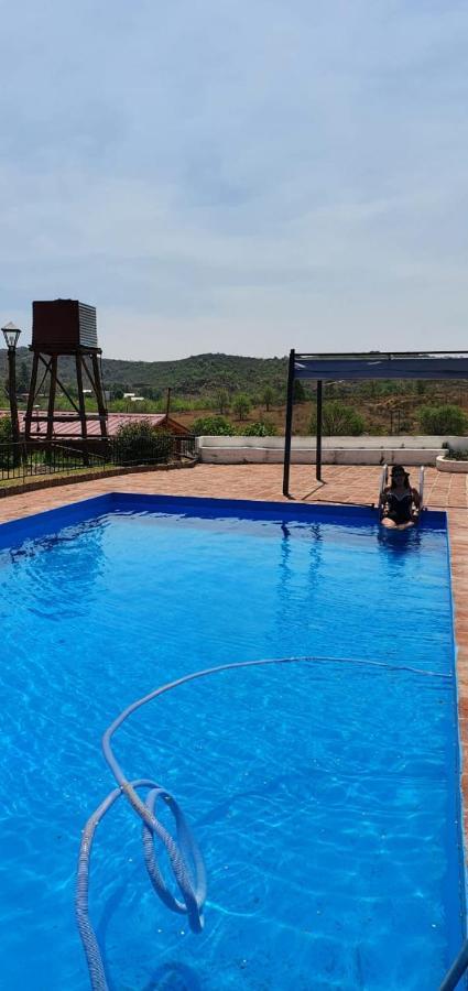 Cabanas La Escondida Casa De Campo سان أنطونيو دي أريدوندو المظهر الخارجي الصورة
