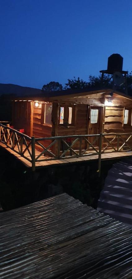 Cabanas La Escondida Casa De Campo سان أنطونيو دي أريدوندو المظهر الخارجي الصورة