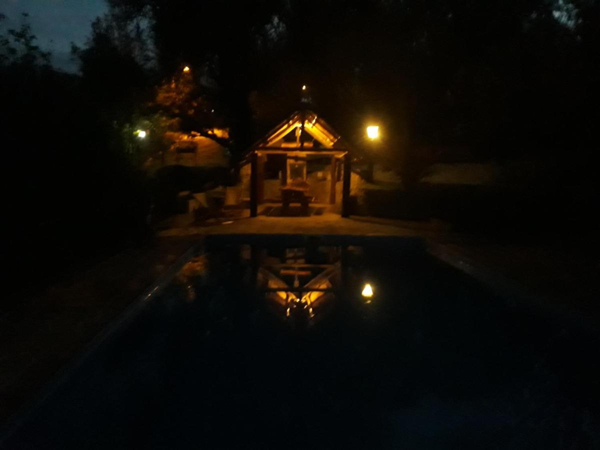 Cabanas La Escondida Casa De Campo سان أنطونيو دي أريدوندو المظهر الخارجي الصورة